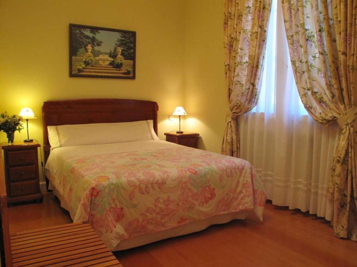 Hotel Posada Don Jaime San Lorenzo de El Escorial Quarto foto